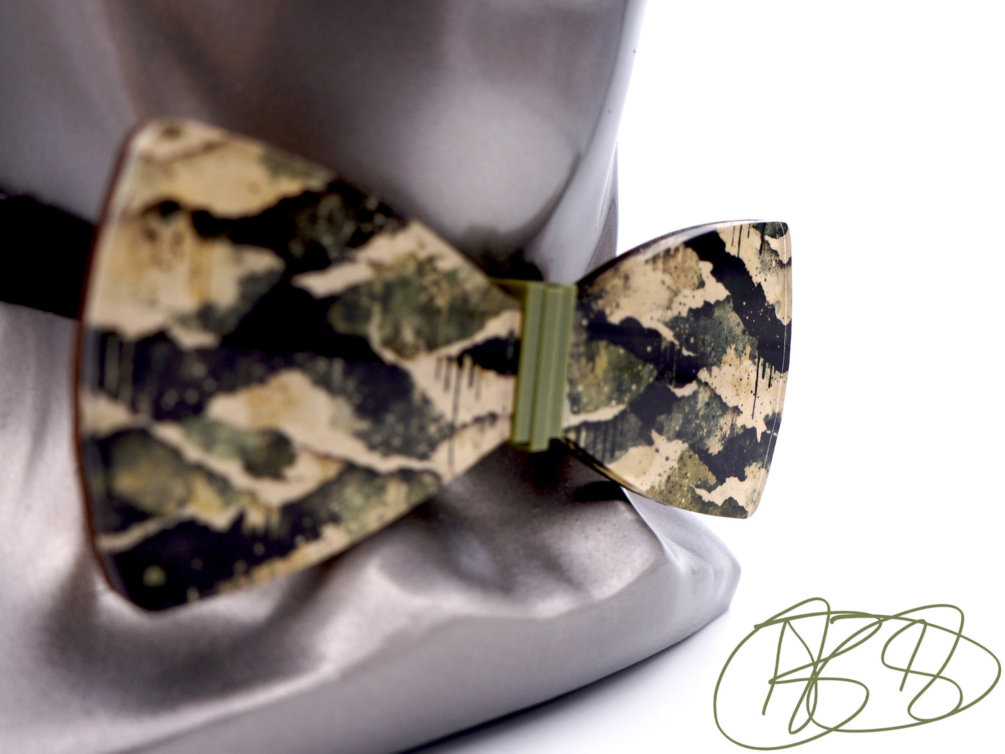 Worn Olive | Classic